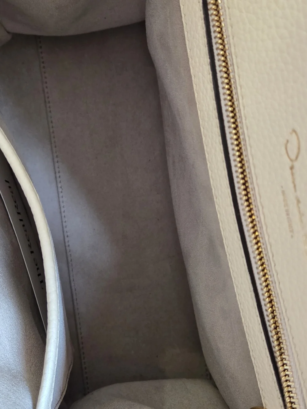 Oscar De La Renta Poppy Handbag